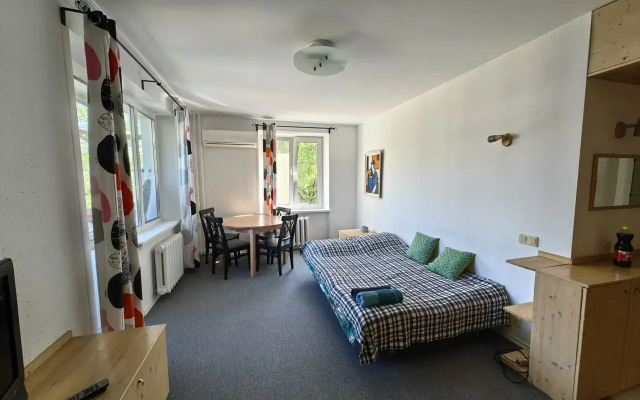 Апартаменты Годовикова 16