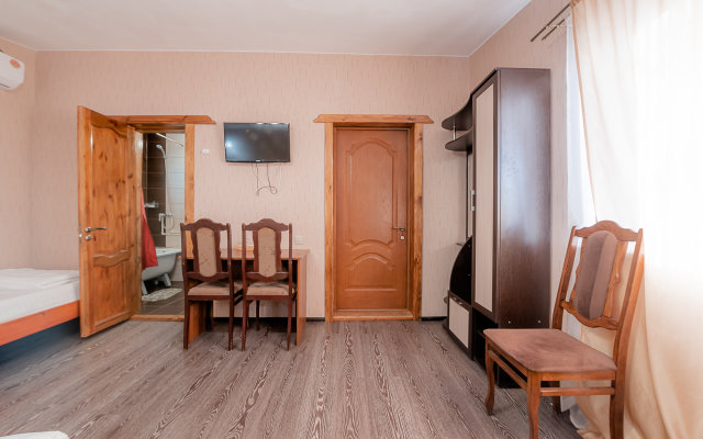 Nadezhda Hotel