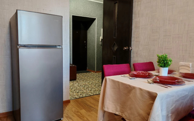Uyutnaya Kvartira V Tsentre Goroda Flat