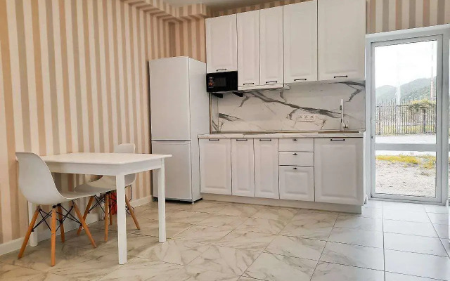 V Kurortnom Pocyolke Hebug Flat