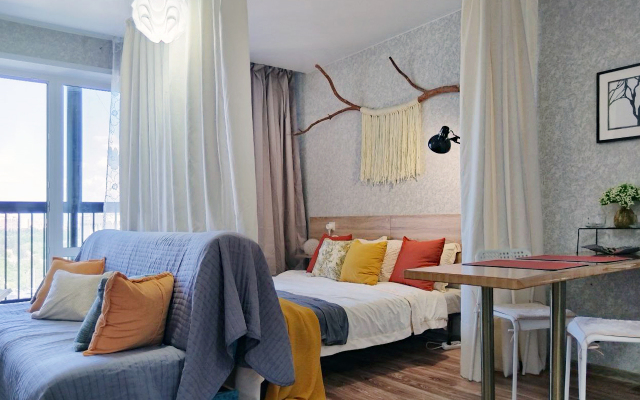 Studiya Na  Naberezhnoy Yeniseya V Krasnoyarske Flat