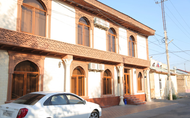 Ideal Best Tour Hotel