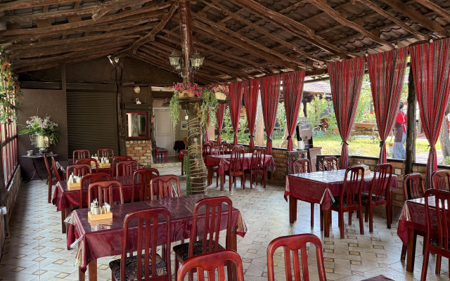Kolorado Hotel