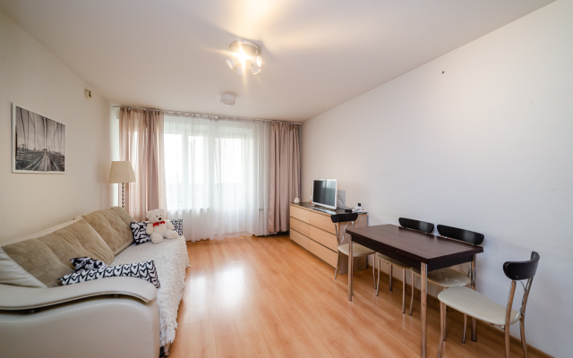 Dokuchaev Pereulok 2 (flat 1004) Apartments