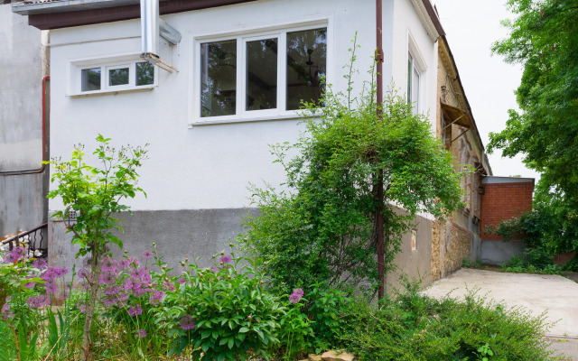 Квартира Двухкомнатная Квартира на Урицкого 12