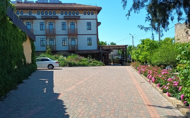 Dzheval Hotel