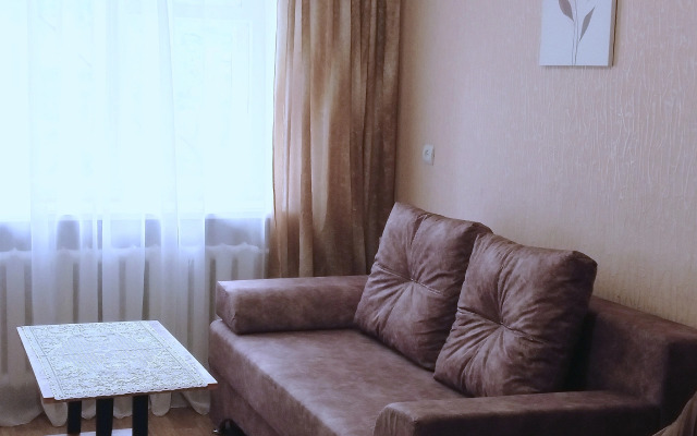 2-Komnatnaya na Prospekte Kirova Flat