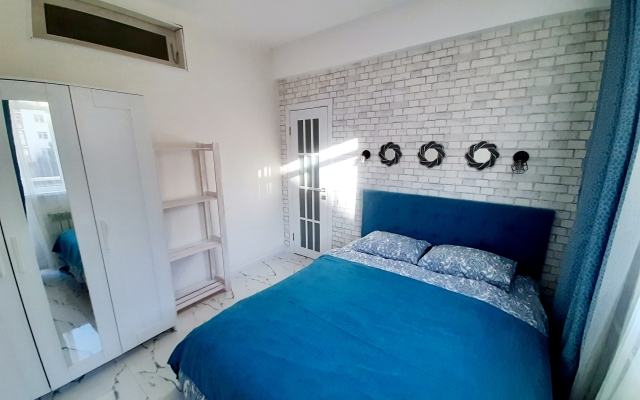 Aparty S 2 Spalnyami Ryadom S Podyemnikom Flat