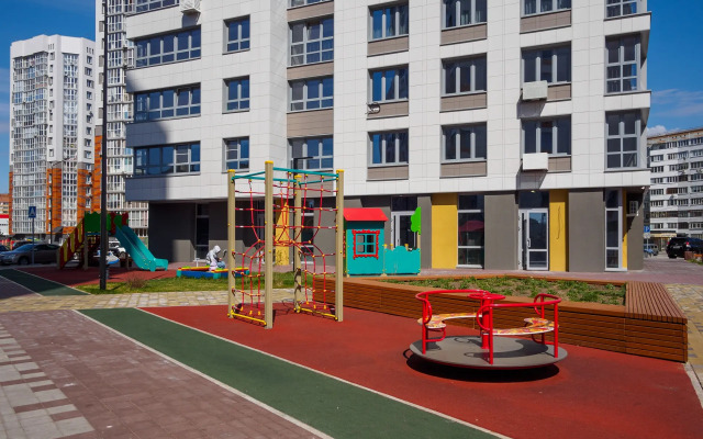 Uyutnaya v samom centre levogo berega Irtysha Flat