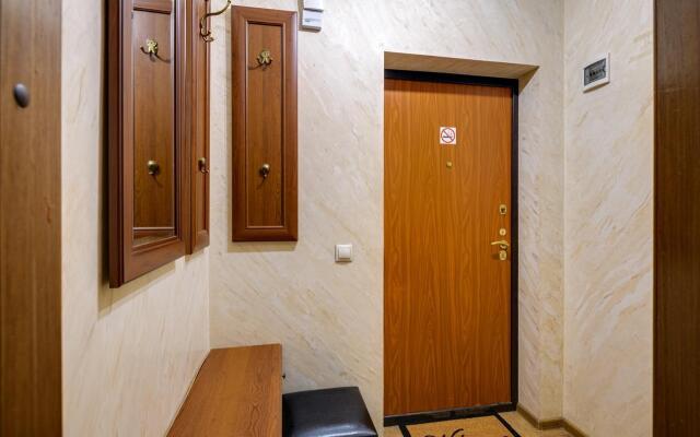 Апартаменты 1-й Колобовский переулок 15/6