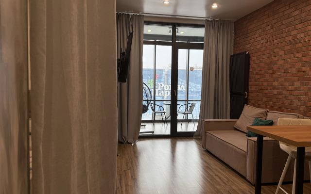 Апартаменты с панорамным балконом