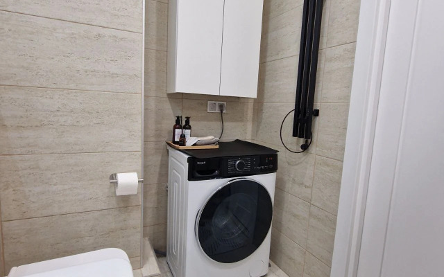 Na Prokshinskom Prospekte 5 Flat