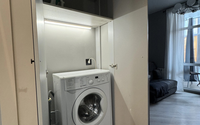 Dizaynerskaya Studiya V Istoricheskom Tsentre Flat