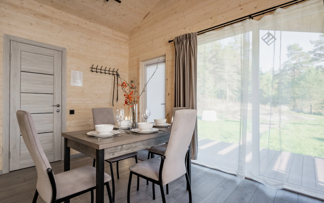 Частный Дом на Границе с Лесом