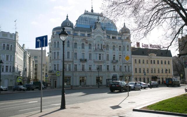 Apartment on Bolshaya Nikitskaya 31