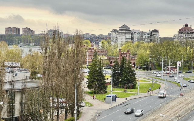 Tsentr, Verkhnee Ozero U Muzeya Yantarya Flat