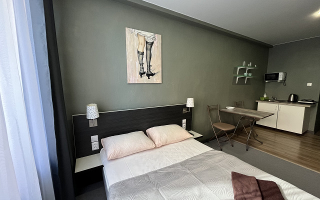 Апартаменты на Народной