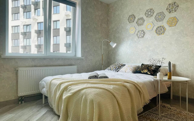 Квартира Стильная  Калашникова 11