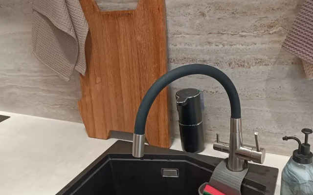 Uyutnaya sovremennaya v Zelenogradske Flat