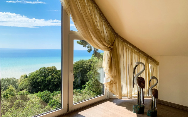 Townhouse Ryadom s morem s basseinom Villa 2