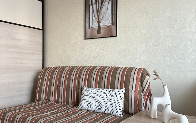 Na Gazovikov 63 Flat