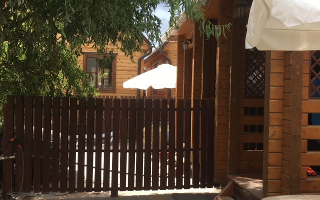 Srub U Morya Guest House
