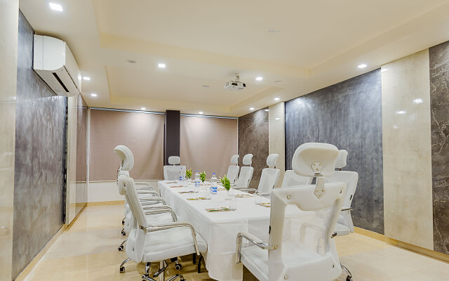 Chenthur Park Hotel