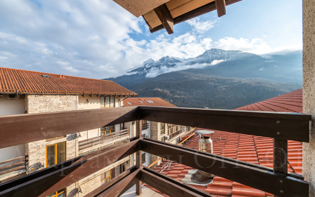 Апартаменты Оплот - Видовые с двумя спальнями 9