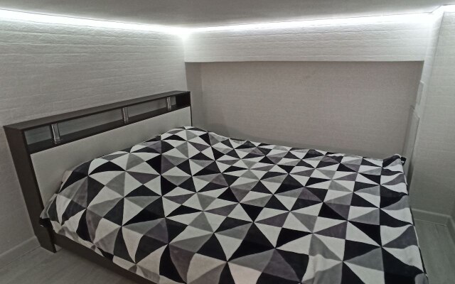Dvukhurovnevyе v zdanii TTS Apartments