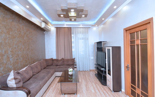 Perte House on Argishti 7/6 Street Apartments