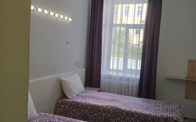 Niar-Lotte Hotel