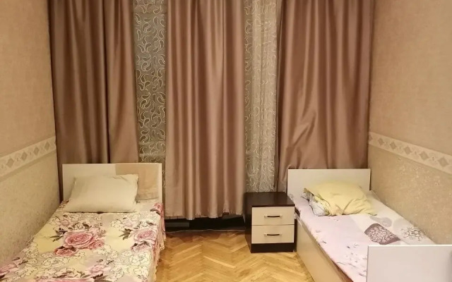Muzyka Krysh Guest House