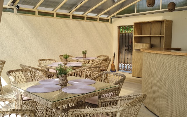 Florans Guest House