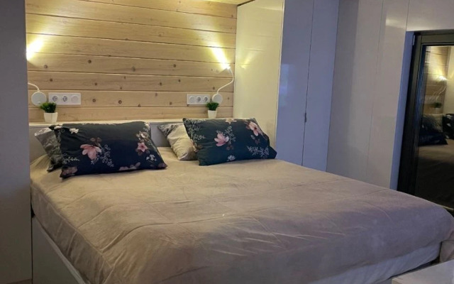 Отель Загородный клуб Lesnoy