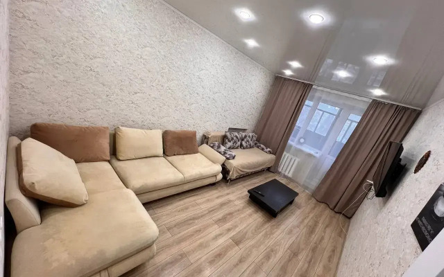 Апартаменты Драмтеатр Республики 92