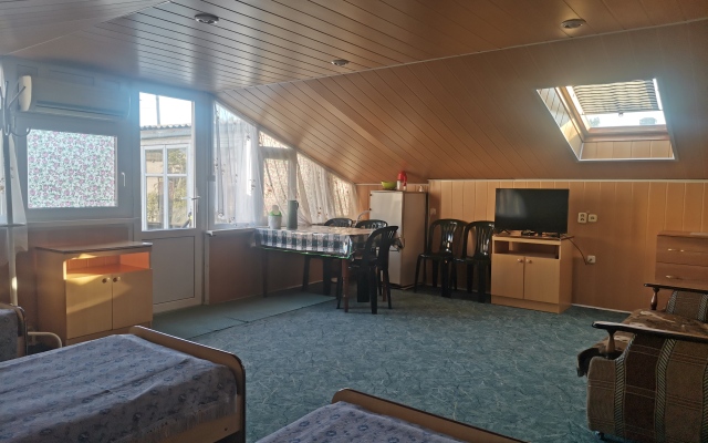 Ray U Fontana Guest house