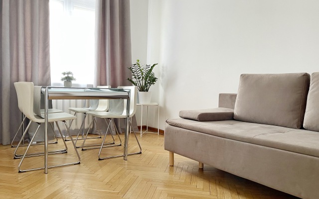 White Na Tverskoy 15 Apartments