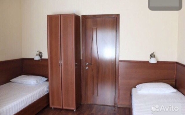 Гостевой Дом Семейный на Трудящихся 68А