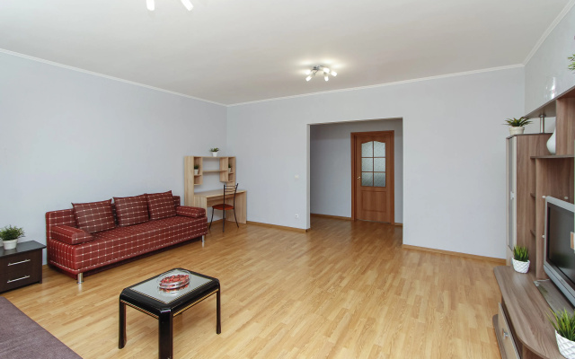 Apartamenty Daudel' No117 u TRC Gudvin