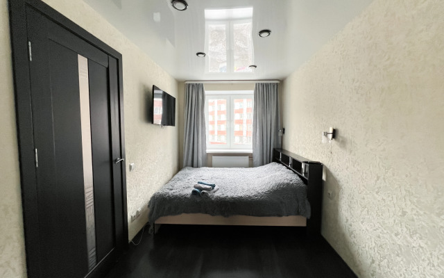 Квартира 2-комнатная на Коминтерна 17