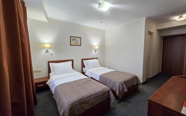 Galereya Hotel