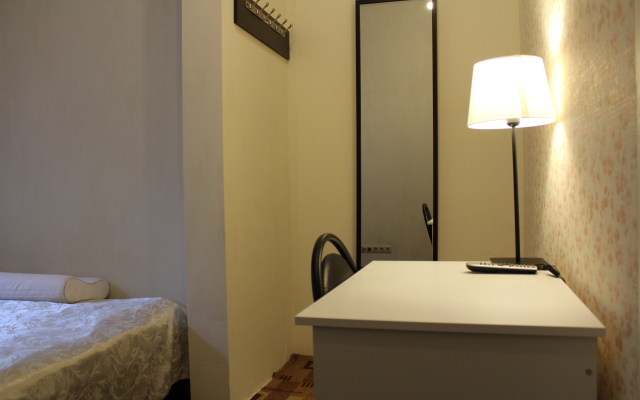 Avgust Kurskij Guesthouse