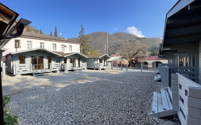 Lakraa Hotel