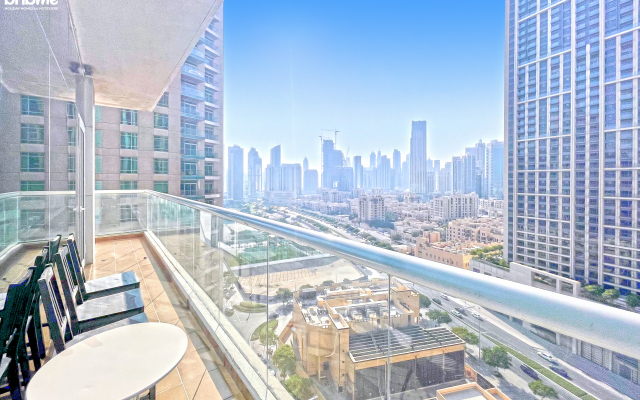 bnbmehomes | 2BR Apt with Burj Khalifa View-1406 Apartments