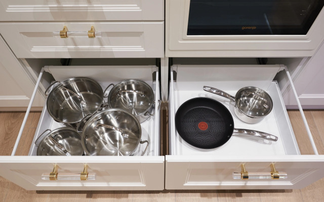 Red Apartments Svetlana Park Elizabet Apartments