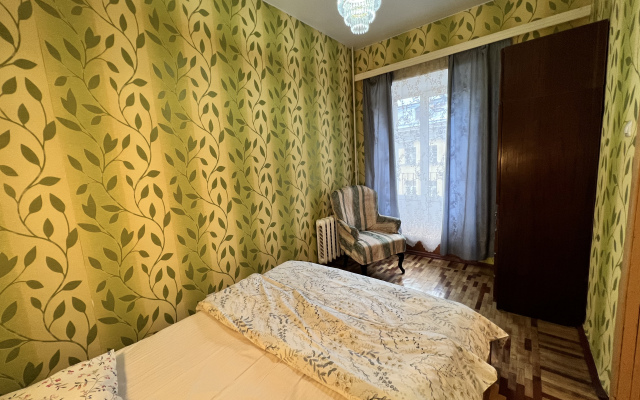 Cozy Family one-bedroom Nevsky 13 with a balcony and parking Flat