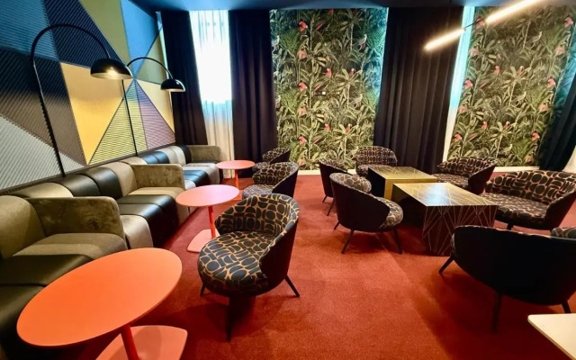 Moselle Armenia Hotel