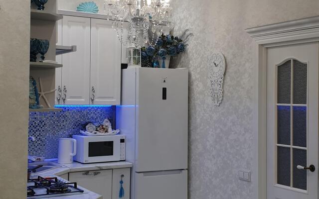 Апартаменты Luxury on Krymskaya 22