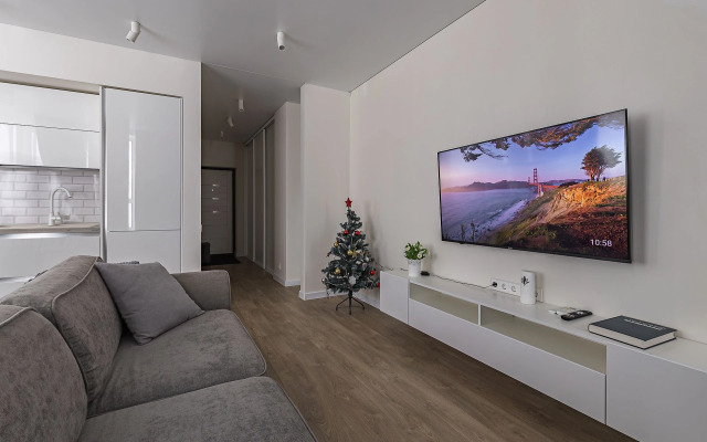 Квартира с панорамным видом и дизайнерским ремонтом