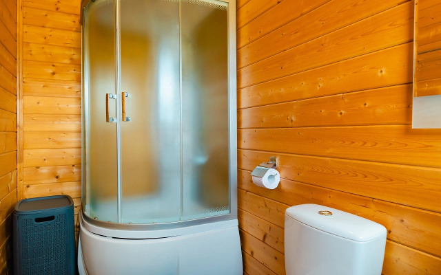 Частный дом на берегу озера Плещеево 57Б